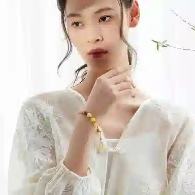 S925