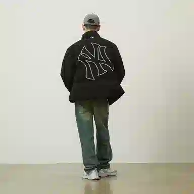 MLB Yankees Puffer Jacket Black