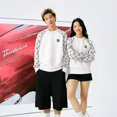 MLB Monogram 24FW Cream Sweatshirt