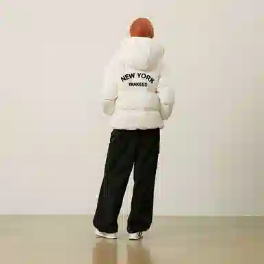 MLB New York Yankees Cream Hooded Puffer Jacket