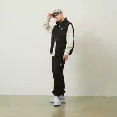 MLB
