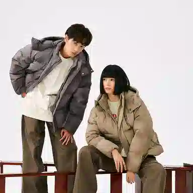 MLB Yankees Hooded Puffer Jacket