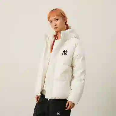 MLB New York Yankees Cream Hooded Puffer Jacket