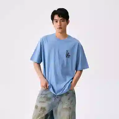 MLB Monotive Overfit T