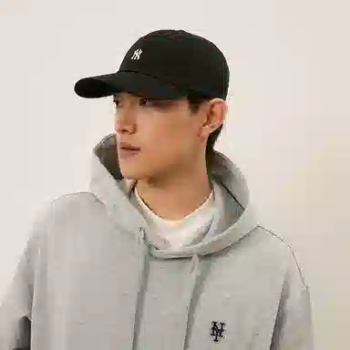 MLB Yankees Black Cap