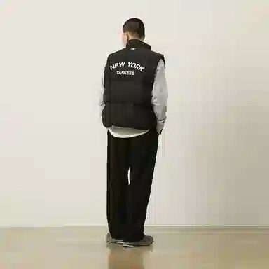 MLB Yankees Windproof Vest Black