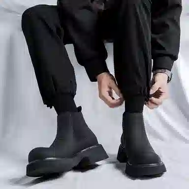 超纤皮 潮流韩版英伦风厚底复古时尚舒适百搭圆头 短筒 切尔西靴 男款 黑色