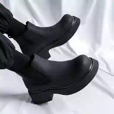 超纤皮 潮流韩版英伦风厚底复古时尚舒适百搭圆头 短筒 切尔西靴 男款 黑色