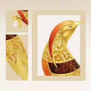 925