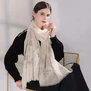 上海故事   气质高级感羊绒围巾 保暖舒适 围脖   女款 礼盒装