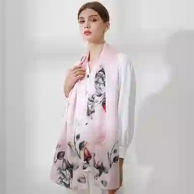 上海故事 丝韵百合 桑蚕丝 丝巾 女款 礼盒装