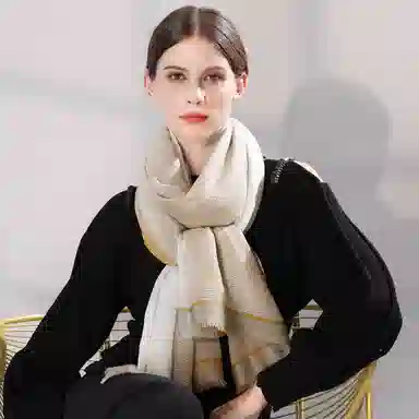 上海故事 散纤色织格大披肩 绵羊毛 围巾 女款 米驼灰绿