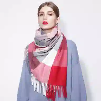 上海故事 时尚美拉德风保暖外出外搭护肩氛围感 聚酯纤维 绒线围巾 女款