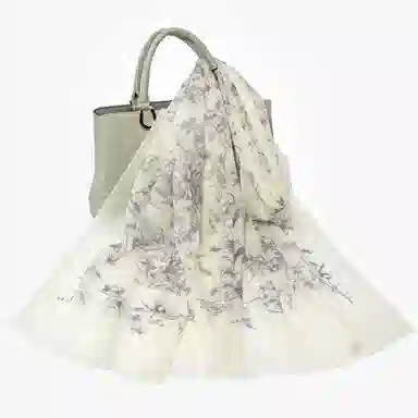 上海故事   气质高级感羊绒围巾 保暖舒适 围脖   女款 礼盒装