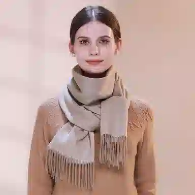 上海故事 秋冬加厚保暖 防寒外出个性缎纹双面拼色 绵羊毛 绒线围巾 女款