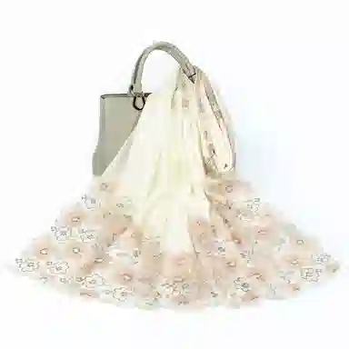 上海故事   高级感 刺绣羊毛围巾   围脖  女款  礼盒装