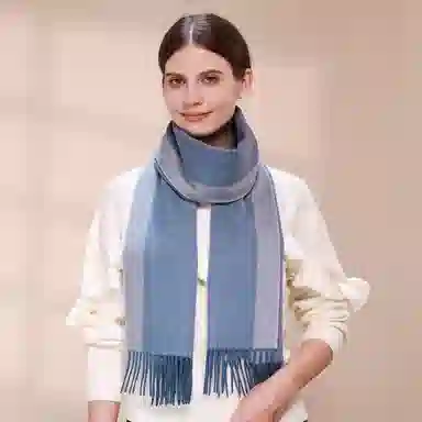 上海故事 秋冬加厚保暖 防寒外出个性缎纹双面拼色 绵羊毛 绒线围巾 女款