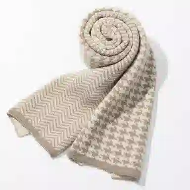 上海故事 秋冬保暖毛线针织防寒 外出千鸟格时尚氛围感 聚酯纤维 绒线围巾 男女同款情侣款