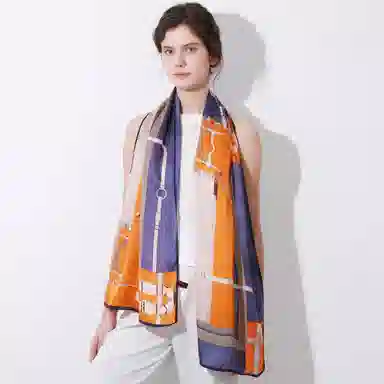 上海故事 青春素绉缎花漾郁金 桑蚕丝 丝巾 女款 礼盒装