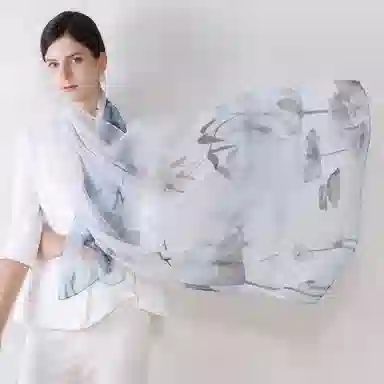 上海故事 春花秋月喷绘真丝长巾 桑蚕丝 丝巾 女款