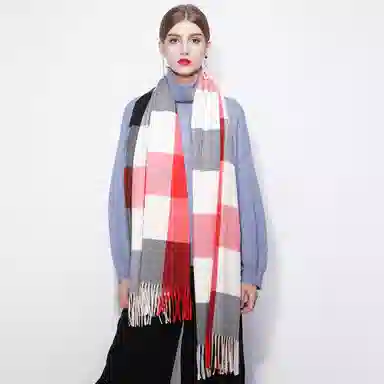 上海故事 时尚美拉德风保暖外出外搭护肩氛围感 聚酯纤维 绒线围巾 女款