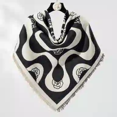 上海故事 秋冬季双面双色洋气旅游外出防寒保暖外搭提花 聚酯纤维 披肩 女款