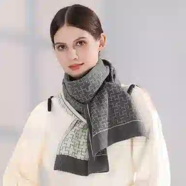 上海故事 青春洋气加厚暖暖高档送礼针织保暖披肩软糯长围脖 绵羊毛 绒线围巾 男女同款情侣款