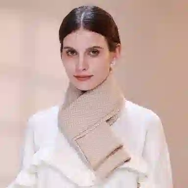 上海故事 秋冬保暖毛线氛围感防寒针织 聚酯纤维 绒线围巾 男女同款情侣款