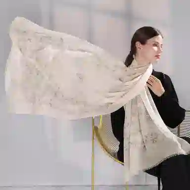 上海故事   气质高级感羊绒围巾 保暖舒适 围脖   女款 礼盒装