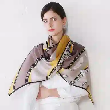 上海故事 青春素绉缎花漾郁金 桑蚕丝 丝巾 女款 礼盒装