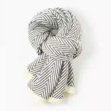 上海故事 多功能针织披肩外搭时尚洋气钉扣斜肩保暖围脖斗篷 聚酯纤维 绒线围巾 女款