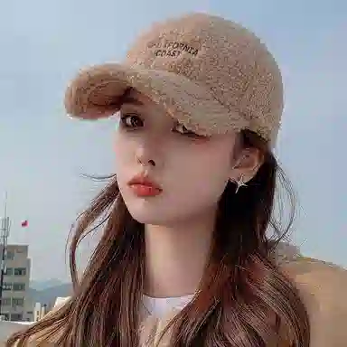 祎步康 韩版刺绣字母 户外休闲百搭保暖帽显脸小 毛绒 鸭舌帽 男女同款情侣款