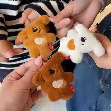 祎步康 潮玩公仔歪头狗狗包包小狗玩偶钥匙卡通 毛绒 挂件 男女同款情侣款