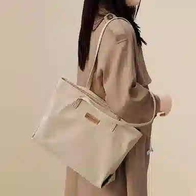 MAKEUP KITTEN Tote Bag Khaki