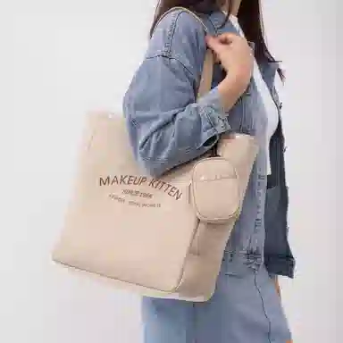 MAKEUP KITTEN Tote Bag