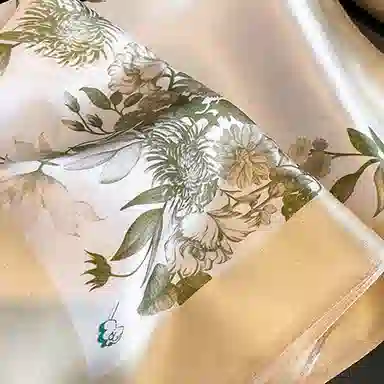 优幽兰 时尚百搭高级感轻奢风素雅花卉真丝小方巾优雅气质减龄薄款小领巾装饰护颈围巾 丝巾 女款