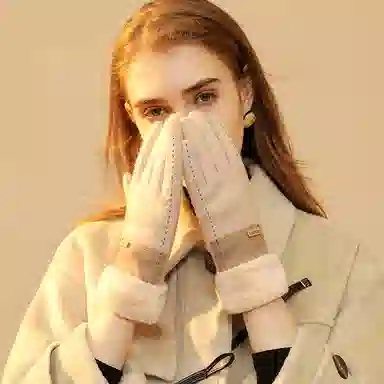 优幽兰 毛边保暖纯色分指触屏防风防冻防寒旅游开车骑车通勤随身便携 设计感小众闺蜜穿搭 绒线手套 女款