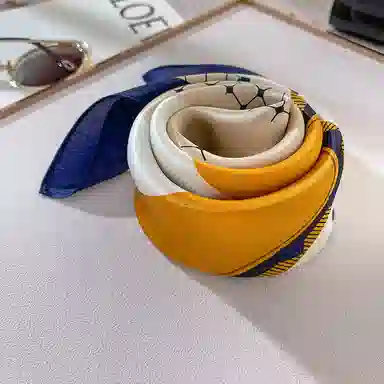 优幽兰 拼色设计小方巾高级感多功能实用减龄气质桑蚕丝 丝巾 女款