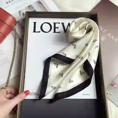 优幽兰 小方巾 优雅 小众 桑蚕丝 丝巾 女款