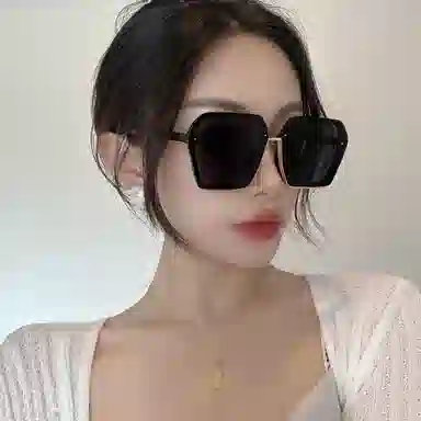 优幽兰 潮流小众休闲偏光开车驾驶专用街拍旅游防紫外线遮阳镜大框显脸小学生韩版 不规则形 太阳眼镜 男女同款情侣款