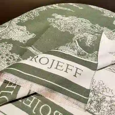 优幽兰 百搭高级感披肩韩版轻奢小众设计感水墨画国风围脖外搭两用复古氛围感上班通勤气质穿搭 仿羊绒 绒线围巾 女款