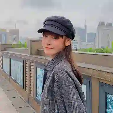 优幽兰 显脸小 纯色防风防寒保暖 小众穿搭大头围 贝雷帽 女款