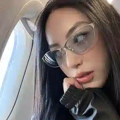 优幽兰 时尚潮流美式个性墨镜复古小框高级感防紫外线边框小脸街拍潮 金属 太阳眼镜 女款