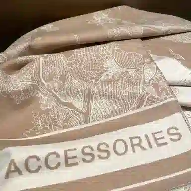 优幽兰 百搭高级感披肩韩版轻奢小众设计感水墨画国风围脖外搭两用复古氛围感上班通勤气质穿搭 仿羊绒 绒线围巾 女款