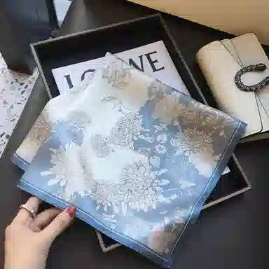 优幽兰 韩版高级感小香风优雅繁花小众设计感精致时尚百搭简约个性气质轻奢清新淡雅 桑蚕丝 丝巾 女款