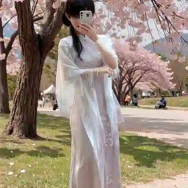 优幽兰 时尚轻奢风新中式流苏云肩配旗袍坎肩百搭优雅高级感薄蕾丝开衫外搭房外搭三角巾 聚酯纤维 披肩 女款