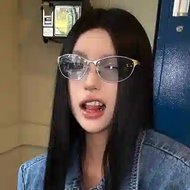 优幽兰 时尚潮流美式个性墨镜复古小框高级感防紫外线边框小脸街拍潮 金属 太阳眼镜 女款