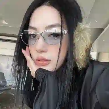 优幽兰 时尚潮流美式个性墨镜复古小框高级感防紫外线边框小脸街拍潮 金属 太阳眼镜 女款