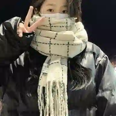 优幽兰 秋冬季百搭休闲时尚米色 设计感流苏针织加厚保暖护脖子防风防寒 外搭简约高级感 仿羊绒 绒线围巾 男女同款情侣款