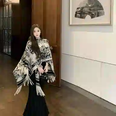 优幽兰 小众设计感复古水墨画双面斗篷韩系高级感法式氛围感旅游打卡拍照披风时尚百搭气质优雅保暖上衣外搭 聚酯纤维 披肩 女款